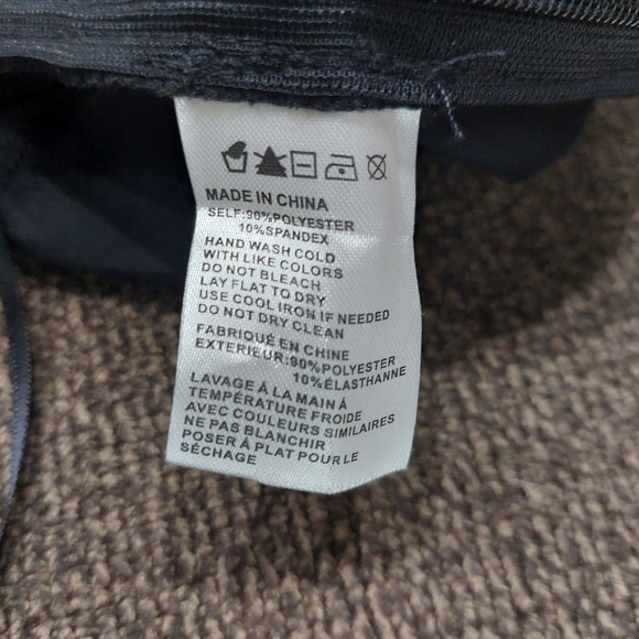 Pin-Up Black Bullet Lace Bra Top & Corset Mini Skirt. A playful lace dress with - Picture 5 of 14